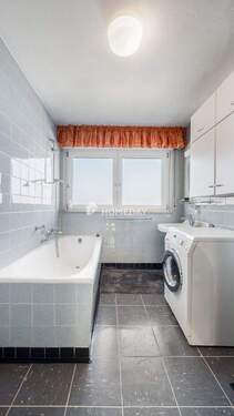 1. OG Badezimmer 2 - 