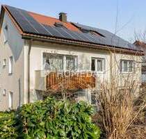 Charmantes ZFH mit großem Garten, ausgebautem Dachgeschoss, drei Garagen und vielem mehr - Benningen am Neckar