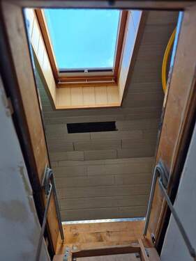 Dachfenster im Spitzboden - 