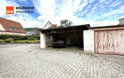 Doppelcarport und Garage - 