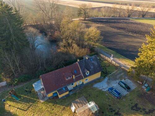 Drohnenansicht - 8 Zimmer Mehrfamilienhaus, Wohnhaus in Gröbenzell