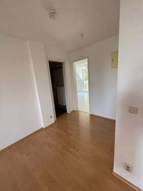 Doc Aug. 14, 2025, 15.14(1)_03.jpg - Etagenwohnung mit 65,20 m&sup2; in Chemnitz zur Miete