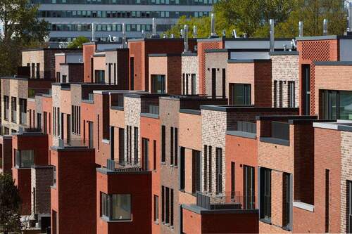 upTOWNHOUSES - 