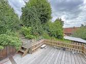Ansicht Terrasse und Treppe zum Garten - Mehrfamilienhaus, Wohnhaus mit 190,00 m² in Nordstemmen zum Kaufen