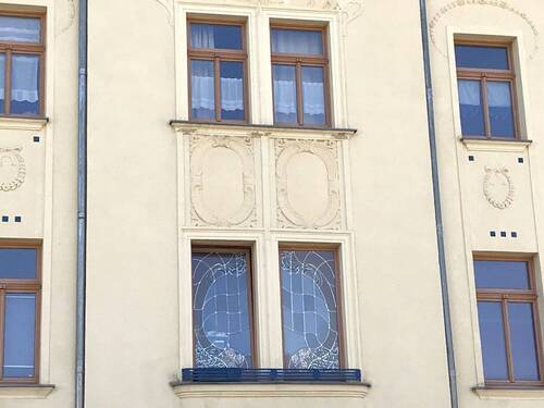 Details am Haus - Etagenwohnung mit 44,80 m² in Kirchberg zum Kaufen