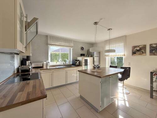 Küche - Einfamilienhaus mit 175,00 m&sup2; in Stuhr zum Kaufen