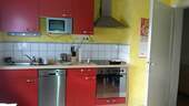 Küche in Rot und Gelb - 
