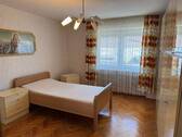 1 OG Schlafzimmer - 