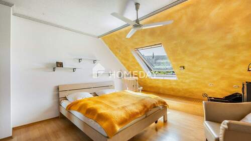 DG Schlafzimmer 1 - 