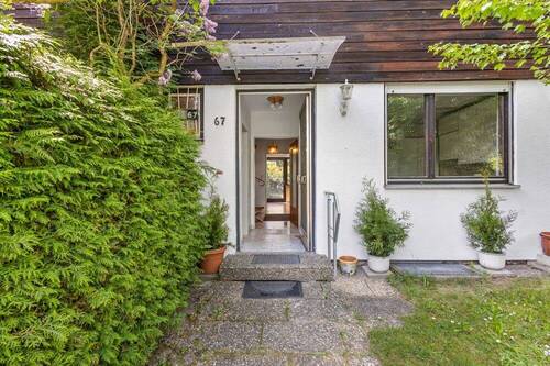 Eingang - Mittendrin! Charmantes Reihenmittelhaus am Hohensand