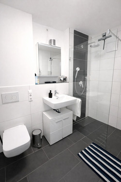 Badezimmer Ansicht 1 - 