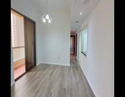 Bild 2 - 3 Zimmer Etagenwohnung zum Kaufen in Dubai