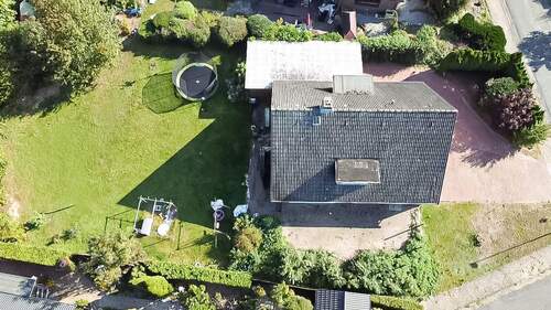 Luftbilder - Ruhiges Familienidyll: Großzügiges Zuhause in Sackgassenlage