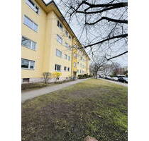 2 Zimmer Wohnung, separate Küche, Garten, Parkplatz, frisch saniert, modernisiert, ohne Provision - Berlin Wedding