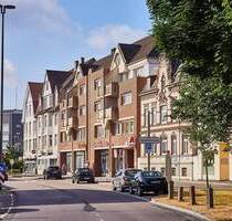 Großzügige 3 Zimmerwohnung in zentraler Lage mit 2 Balkonen - Neumünster Innenstadt