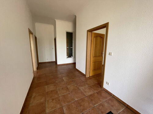 Flur - 3 Zimmer Etagenwohnung in Neustadt a.Rbge.