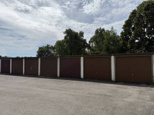 Garage - 