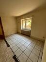 Blick in die Küche - Einfamilienhaus mit 150,00 m² in Spiesen-Elversberg zum Kaufen