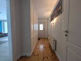 Flur im Untergeschoss - 