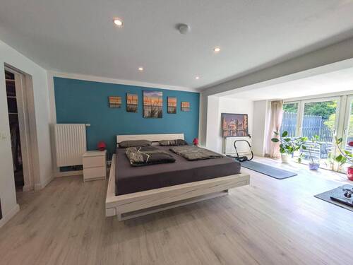 Schlafzimmer im Untergeschoss - 