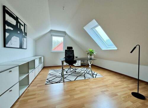 Büro - (KI generiert) - 