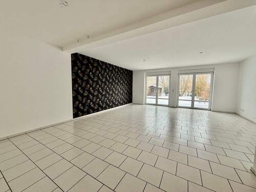 Wohn/ Esszimmer - 5 Zimmer Reihenmittelhaus zum Kaufen in Neustadt am Rübenberge