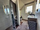 Badezimmer Dachgeschoss - 