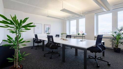 Büroraum mit 5 Arbeitsplätzen - Büro in Offenbach am Main