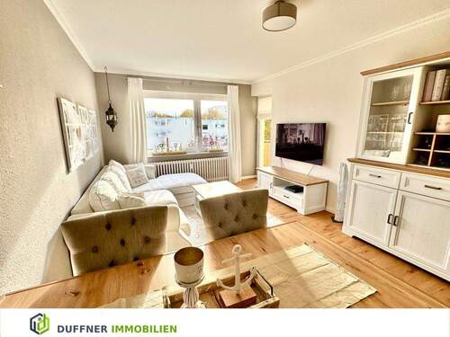 Wohnzimmer - 3 Zimmer Etagenwohnung in Kiel / Mettenhof