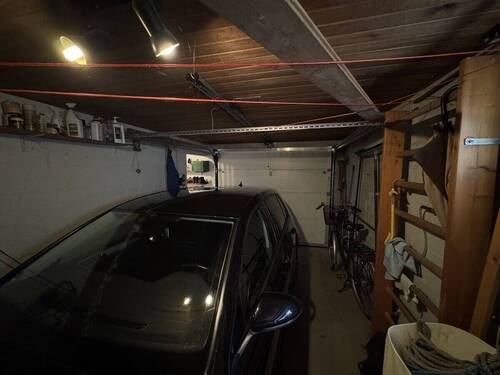 Garage - 