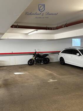 Tiefgaragenplatz - 