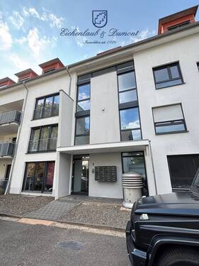 Eingang - Luxuriös ausgestattete 2-ZKB mit Balkon + EBK *provisionsfrei*