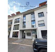 Luxuriös ausgestattete 2-ZKB mit Balkon + EBK *provisionsfrei* - Saarbrücken / Am Homburg St Johann