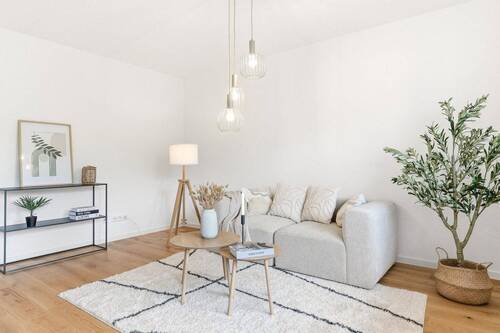 Wohnbereich - 2 Zimmer Etagenwohnung zum Kaufen in Aalen