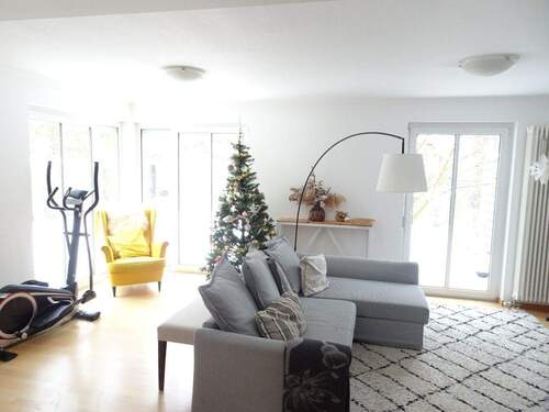 Wohn-/Essbereich - 5 Zimmer Reihenendhaus zur Miete in Herzogenaurach