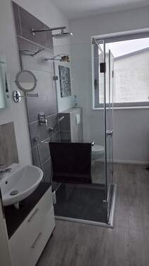 Badezimmer.jpg - Etagenwohnung mit 59,00 m&sup2; in Itzehoe zur Miete