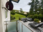 Weitläufiger Gartenanteil und neue Südwestterrasse - 3 Zimmer Terrassenwohnung zum Kaufen in Dietersheim