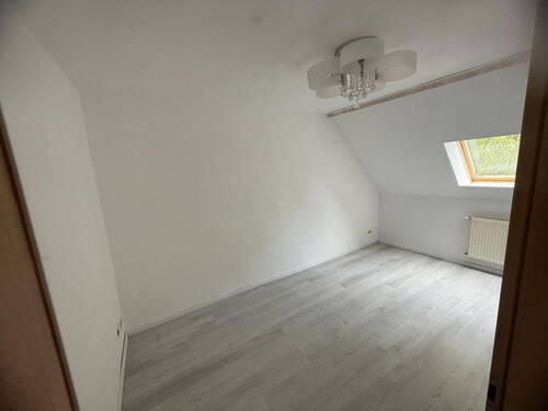 Zimmer2 - Doppelhaushälfte mit 130,00 m² in Mirow zur Miete