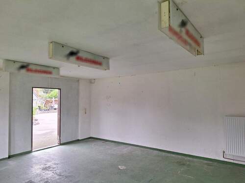 Halle, Ansicht I - 