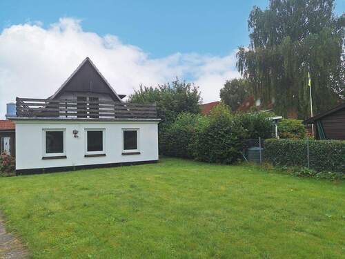 Rückansicht aus dem Garten - 3 Zimmer Doppelhaushälfte zum Kaufen in Schleswig