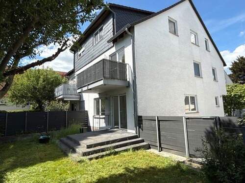 Hausansicht, Garten - 
