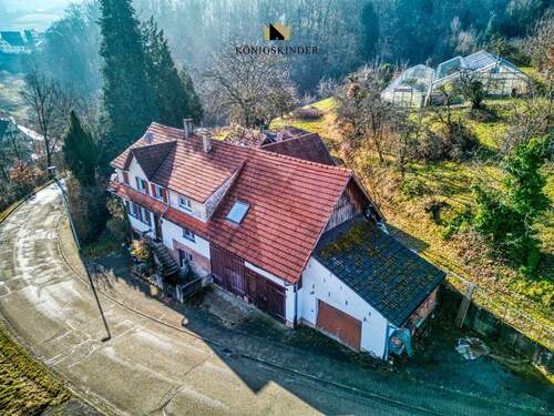 Ruhig Wohnen - 8 Zimmer Einfamilienhaus zum Kaufen in Bühlertal