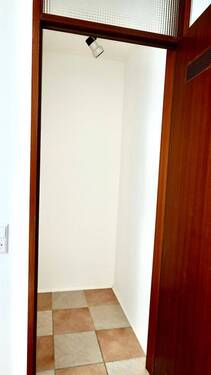 Abstellraum in der Diele - 