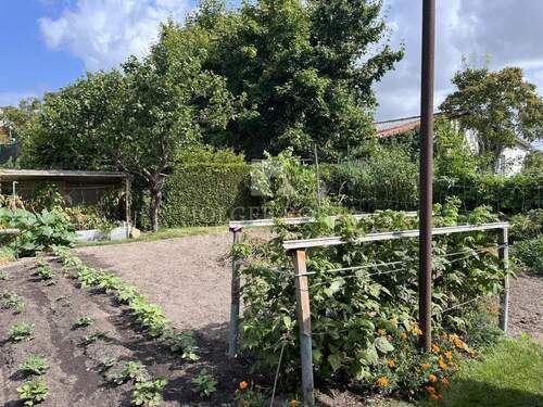 Garten mit Brunnen - 6 Zimmer Einfamilienhaus in Salzwedel