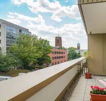 Möbliert: Modernes Apartment mit begrünter Sonnenterrasse nahe Volkspark Friedrichshain - Berlin