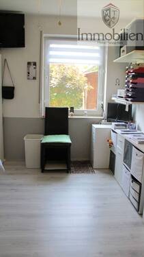 Kinderzimmer / Büro - 