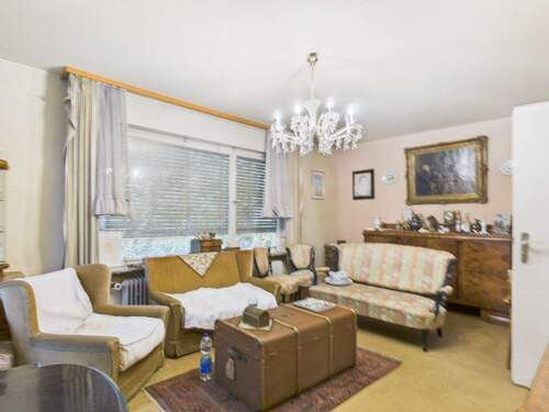 Wohnzimmer - 5 Zimmer Doppelhaushälfte zum Kaufen in Schwäbisch Gmünd