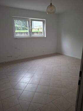 Schlafzimmer - 2 Zimmer Etagenwohnung zur Miete in Bruchköbel