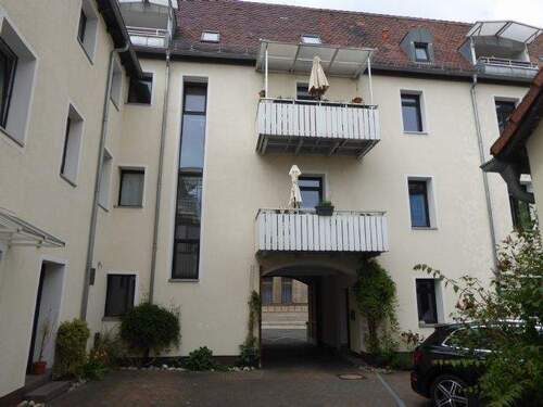 Innenhof - 4 Zimmer Etagenwohnung zur Miete in Fürth