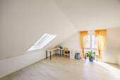 3. Kinderzimmer im Dachgeschoss - 
